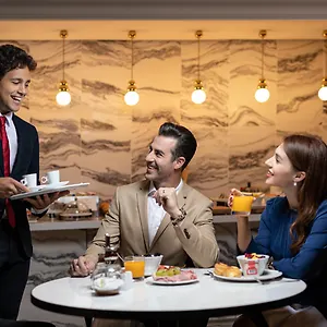 5* Otel La Clef Champs-elysees By The Crest Collection