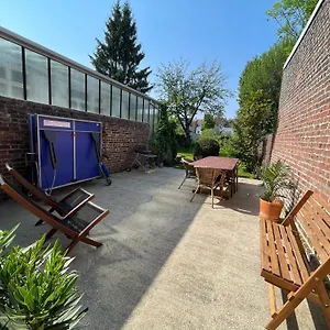  Vakantiehuis La Chambre Jaune Maison Avec Grande Terrasse Et Garage Prive Frankrijk