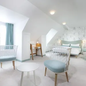 4* Otel Le Lapin Blanc